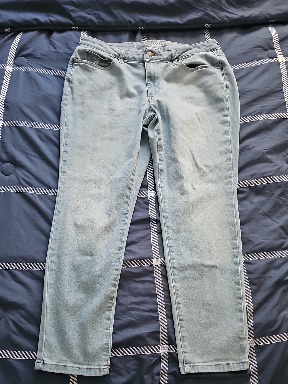 SONOMA Light Blue Straight Leg Women's Jeans